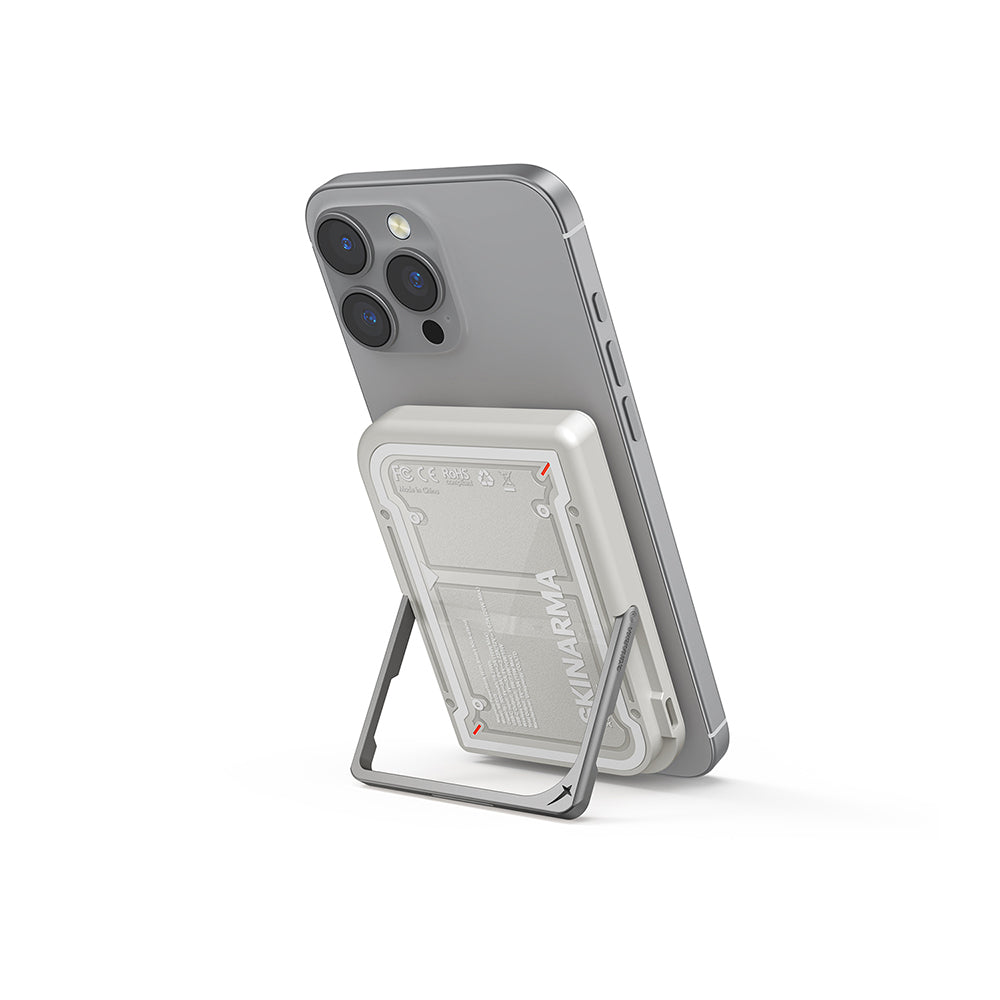 Skinarma Nexus Mecha Kablosuz ve PD Hızlı Şarj Özellikli Metal Standlı Taşınabilir Powerbank 20W 5000mAh