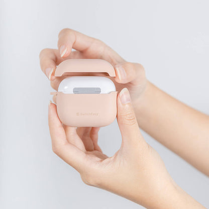 Airpods 3. Nesil Kılıf Yumuşak Dokunuşlu Likit Silikon Tasarımlı Lisanslı Switcheasy Skin Kılıf