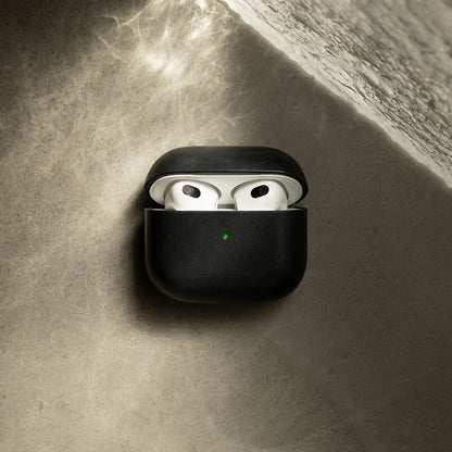 AirPods 3.Nesil Kılıf M-Safe Şarj Özellikli Native Union Hakiki Nappa Derisi Klasik Kılıf