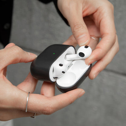 AirPods 3.Nesil Kılıf M-Safe Şarj Özellikli Native Union Hakiki Nappa Derisi Klasik Kılıf