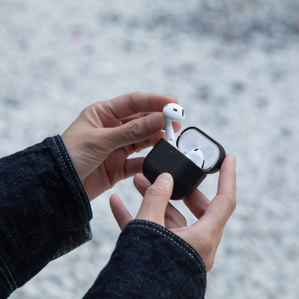 AirPods 4 Kılıf Qi M-Safe Şarj Özellikli Native Union RE Classic Serisi Suni Deri Kılıf