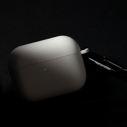 AirPods Pro 3 Kılıf M-Safe Şarj Özellikli Native Union Active Serisi Kılıf