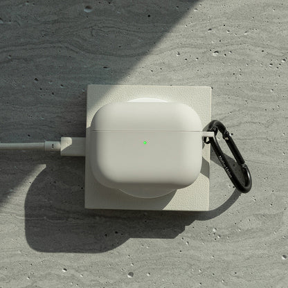 AirPods Pro 3 Kılıf M-Safe Şarj Özellikli Native Union Active Serisi Kılıf