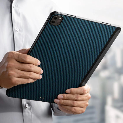 iPad Pro 11 2020 (2.Nesil) Kılıf Aramid Fiber Pitaka Ultra-Slim Classic Serisi Tablet Kılıf
