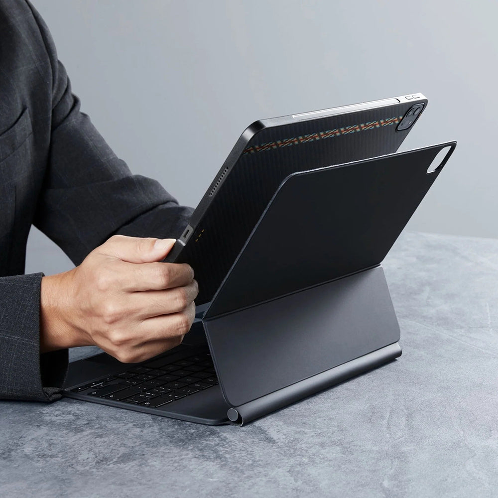 iPad Pro 11 2021 (3.Nesil) Kılıf Aramid Fiber Pitaka Ultra-Slim Classic Serisi Tablet Kılıf