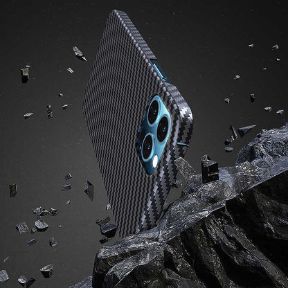 iPhone 12 Kılıf Benks MFİ M-safe Magnetic Aramid Kılıf