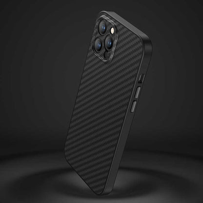 iPhone 12 Pro Max Kılıf Karbon Fiber Benks Hybrid Kevlar Kılıf