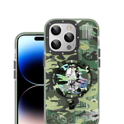 iPhone 13 Kılıf M-safe Şarj Özellikli YoungKit Kamuflaj Serisi Kılıf