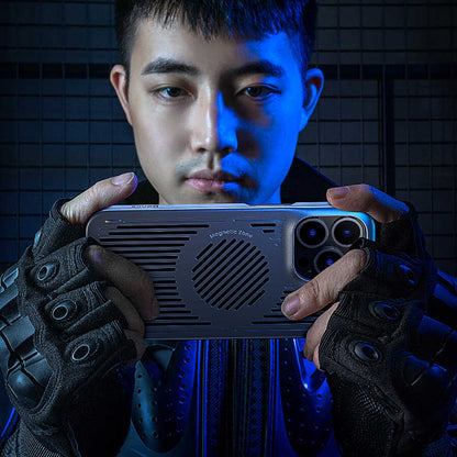 iPhone 13 Pro Kılıf Benks Bizzard Soğutucu Özellikli Oyuncu Telefon Kılıfı