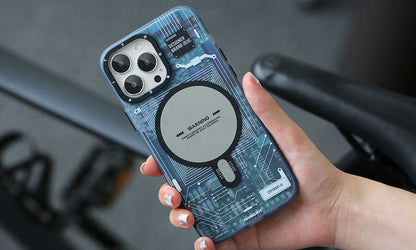 iPhone 13 Pro Max Kılıf YoungKit Technology Serisi Kılıf