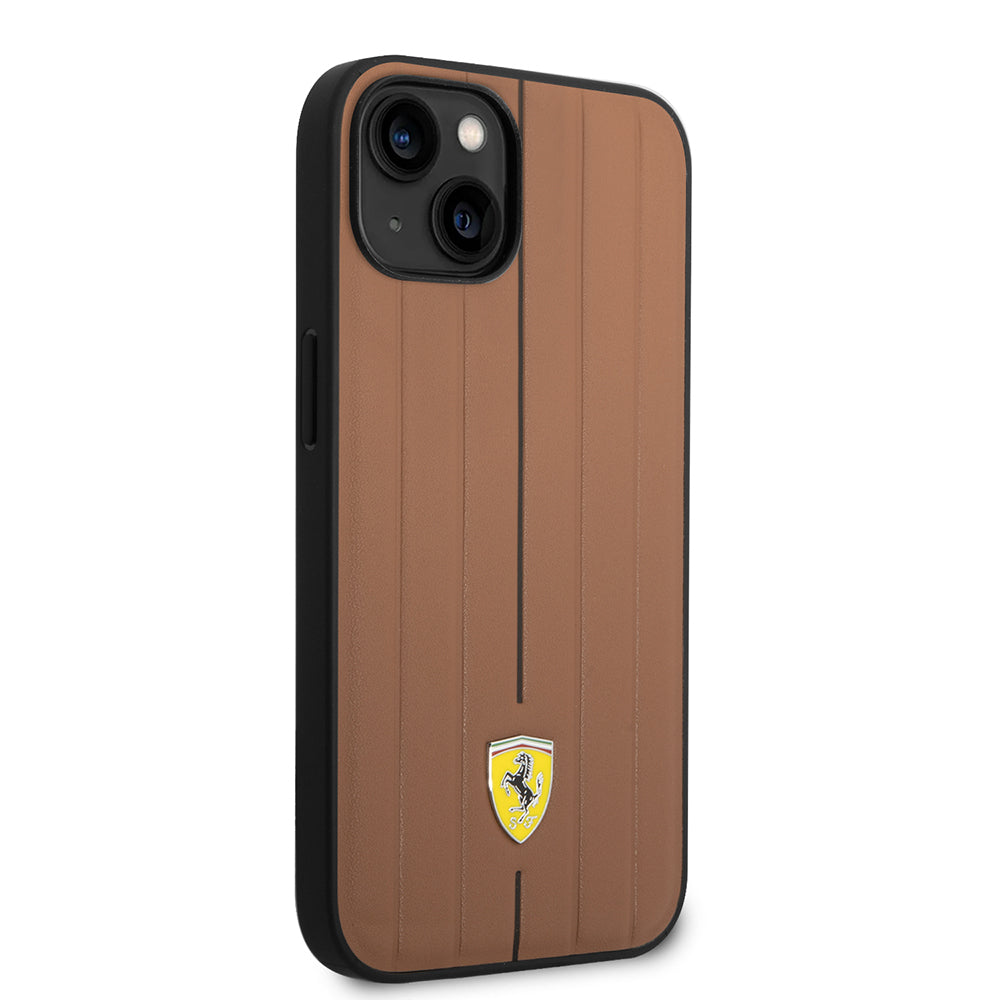 iPhone 14 Kılıf Ferrari orijinal Lisanslı Deri Arka Yüzey Metal Logolu Şerit Tasarımlı Kılıf