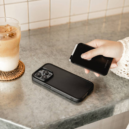 iPhone 14 Kılıf Ultra İnce Şok Önleyicili Lisanslı Switcheasy Aero Plus Kılıf