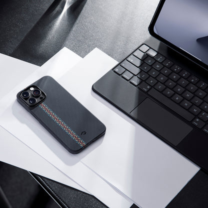 iPhone 14 Pro Kılıf M-safe Şarj Özellikli 600D Aramid Fiber Pitaka Tactile Woven Orchestra Serisi Rhapsody Kılıf