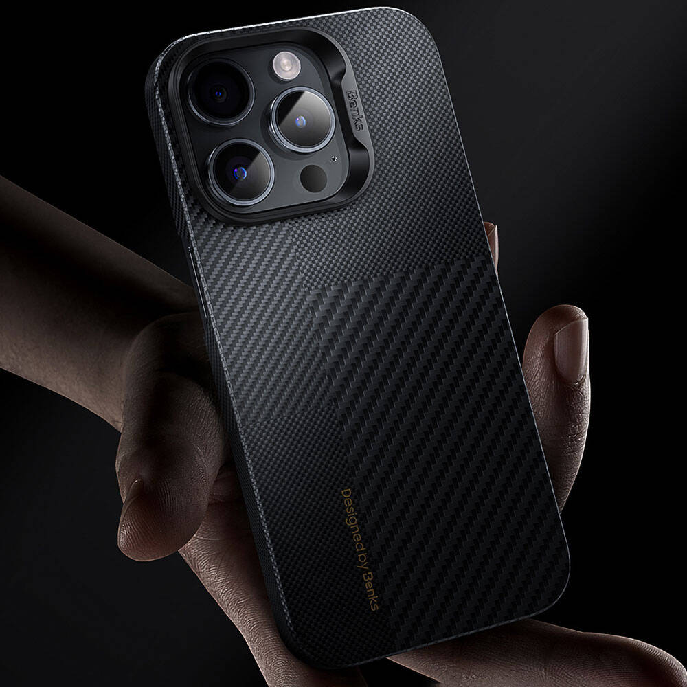 iPhone 14 Pro Kılıf M-safe Şarj Özellikli Karbon Fiber Benks Montage ArmorAir Kevlar Kılıf