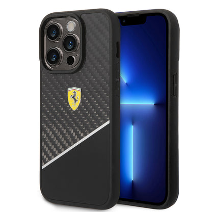 iPhone 14 Pro Max Kılıf Ferrari orijinal Lisanlı Klasik Metal Logolu Karbon Şerit Desenli Kılıf