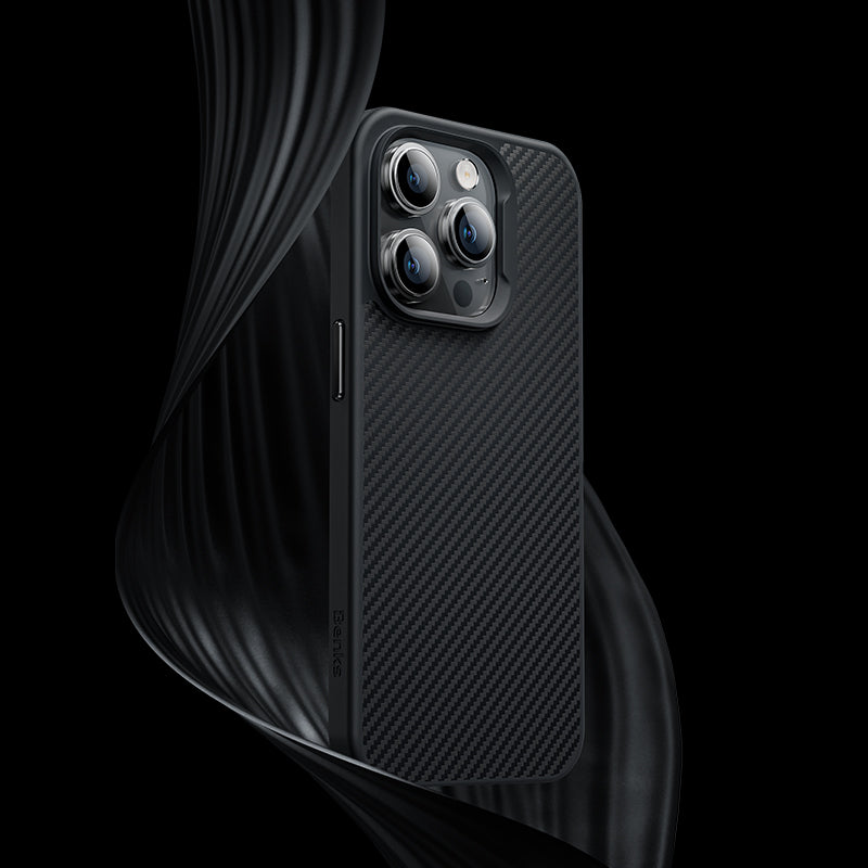 iPhone 14 Pro Max Kılıf Karbon Fiber M-safe Şarj Özellikli Benks 600D Hybrid Kevlar Kılıf