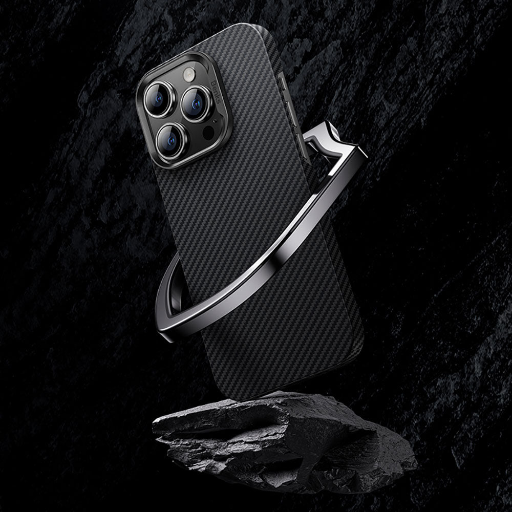 iPhone 14 Pro Max Kılıf M-safe Özellikli Karbon Fiber Benks 600D Essential Kevlar Kılıf