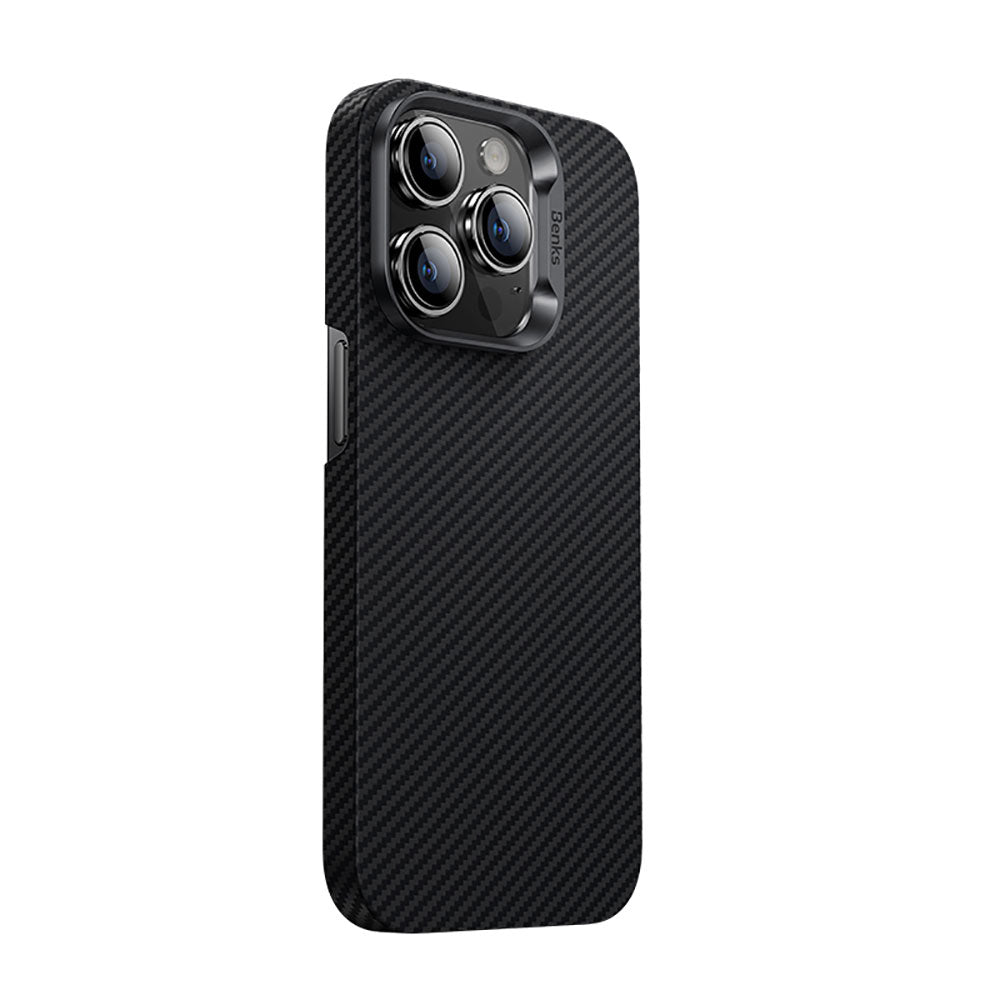 iPhone 14 Pro Max Kılıf M-safe Özellikli Karbon Fiber Benks 600D Essential Kevlar Kılıf