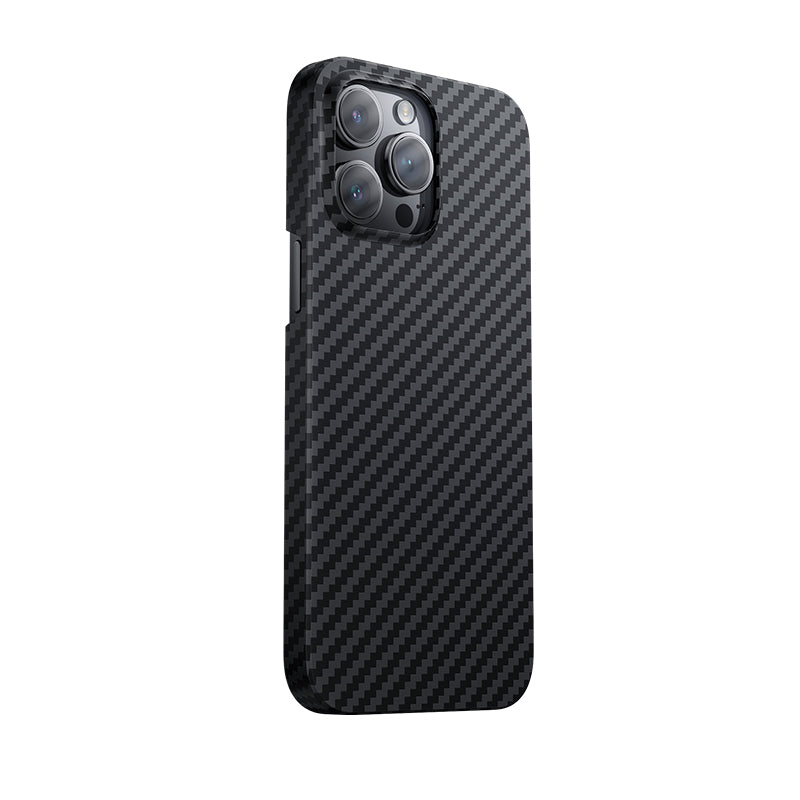 iPhone 14 Pro Max Kılıf M-safe Özellikli Karbon Fiber Benks Essential Kevlar Kılıf