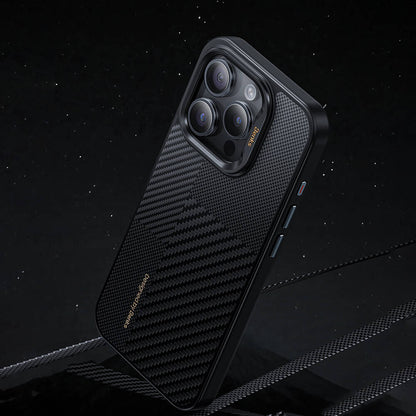 iPhone 14 Pro Max Kılıf M-safe Şarj Özellikli Karbon Fiber Benks Montage Hybrid ArmorPro Kevlar Kılıf