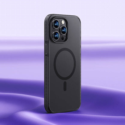 iPhone 14 Pro Max Kılıf M-safe Şarj Özellikli Mat Arka Yüzey Benks Drop Resistance Kılıf