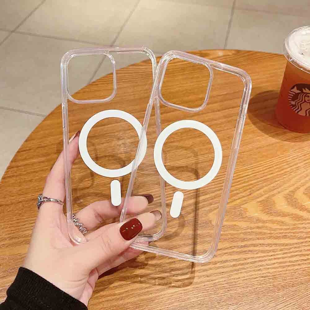 iPhone 15 Kamera Korumalı M-Safe Şarj Özellikli Şeffaf Zore London Sert PC Kılıf