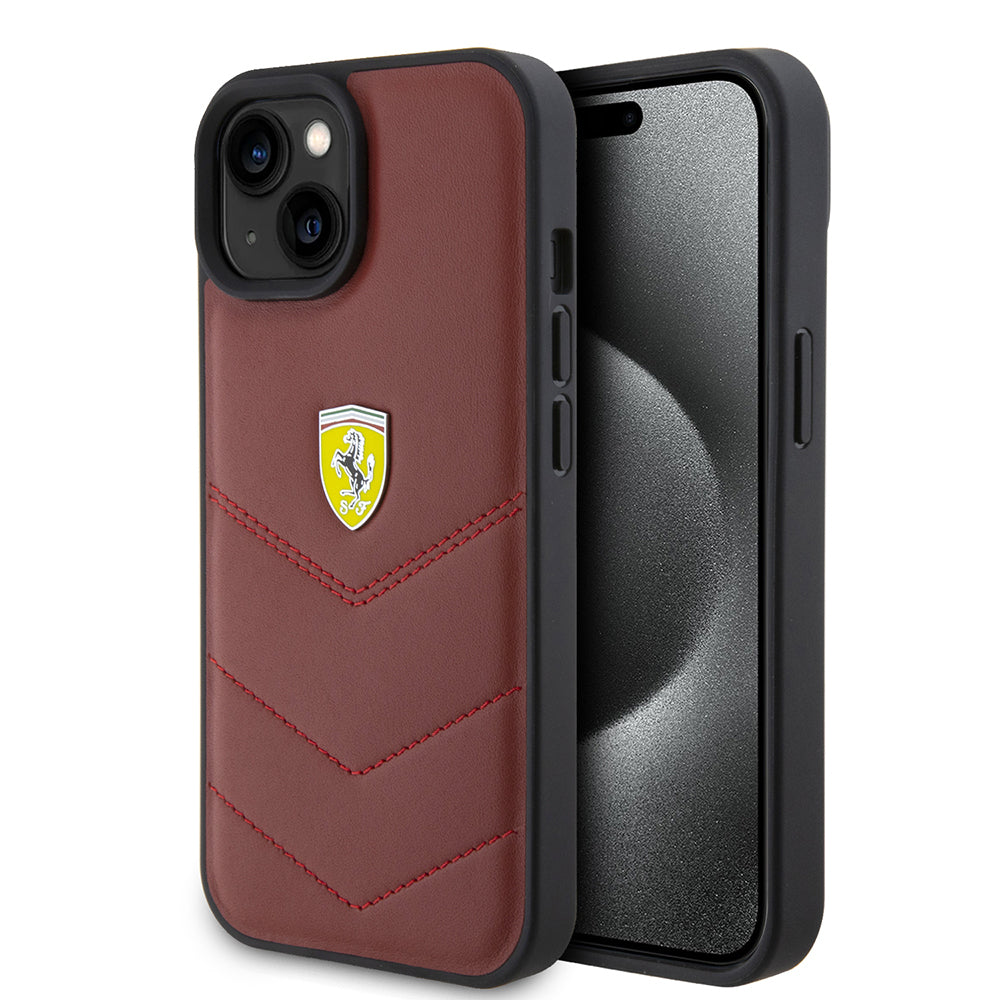 iPhone 15 Kılıf Ferrari orijinal Lisanslı Deri Dikişli Arka Yüzey Metal Logo Tasarımlı Kılıf