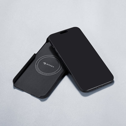 iPhone 15 Plus Kılıf M-safe Şarj Özellikli 600D Aramid Fiber Pitaka Ultra-Slim Classic Serisi Black-Grey Twill Kılıf