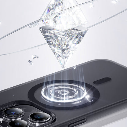 iPhone 15 Plus Kılıf M-safe Şarj Özellikli Benks Lucid Armor Kılıf