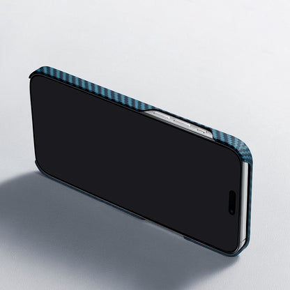 iPhone 15 Pro Kılıf M-safe Şarj Özellikli 1500D Aramid Fiber Pitaka Ultra-Slim Classic Serisi Black-Blue Twill Kılıf