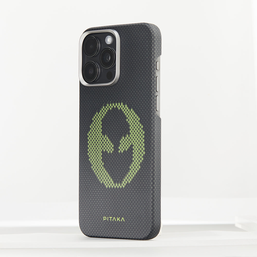 iPhone 15 Pro Kılıf M-safe Şarj Özellikli Lumintex Teknolojili Fosforlu Aramid Fiber Pitaka Tactile Woven Aries Serisi Kılıf