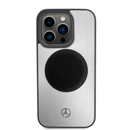iPhone 15 Pro Kılıf Mercedes Benz OrijinalLisanslı M-safe Şarj Özellikli Alüminyum Arka Yüzey Metal Yıldız Logolu Kılıf
