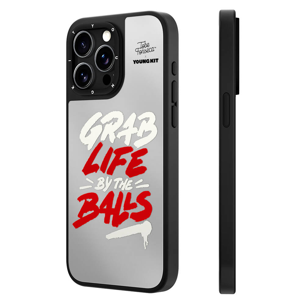 iPhone 15 Pro Kılıf Tobias Fonseca Tasarımlı Youngkit Mirror Kılıf