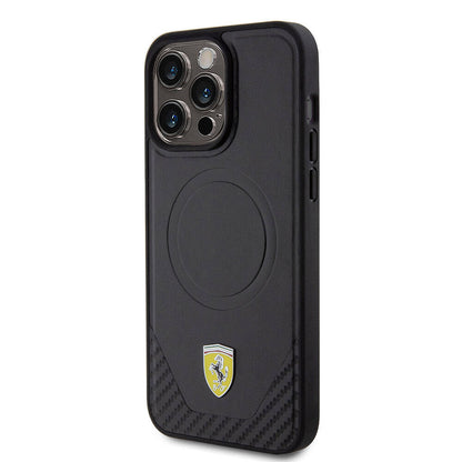 iPhone 15 Pro Max Kılıf Ferrari Orijinal Lisanslı M-safe Şarj Özellikli Metal Logolu PU Karbon Kılıf