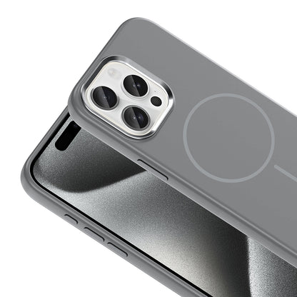 iPhone 15 Pro Max Kılıf M-Safe Şarj Özellikli Metal Kamera Çerçeveli Zore Edi Silikon Kılıf