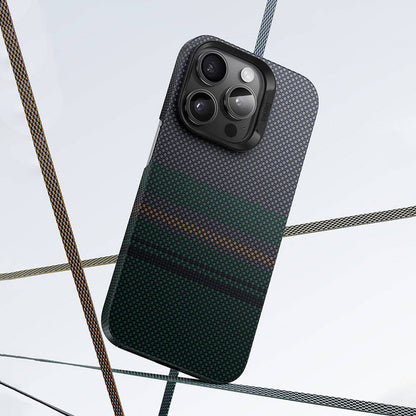 iPhone 15 Pro Max Kılıf M-safe Şarj Özellikli Karbon Fiber Tasarımlı Benks Aurora ArmorAir Kevlar Kılıf