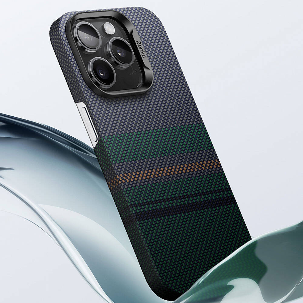 iPhone 15 Pro Max Kılıf M-safe Şarj Özellikli Karbon Fiber Tasarımlı Benks Aurora ArmorAir Kevlar Kılıf