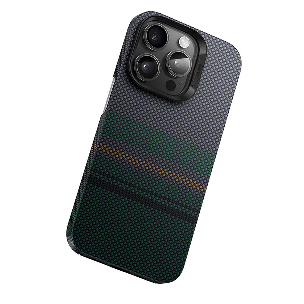 iPhone 15 Pro Max Kılıf M-safe Şarj Özellikli Karbon Fiber Tasarımlı Benks Aurora ArmorAir Kevlar Kılıf