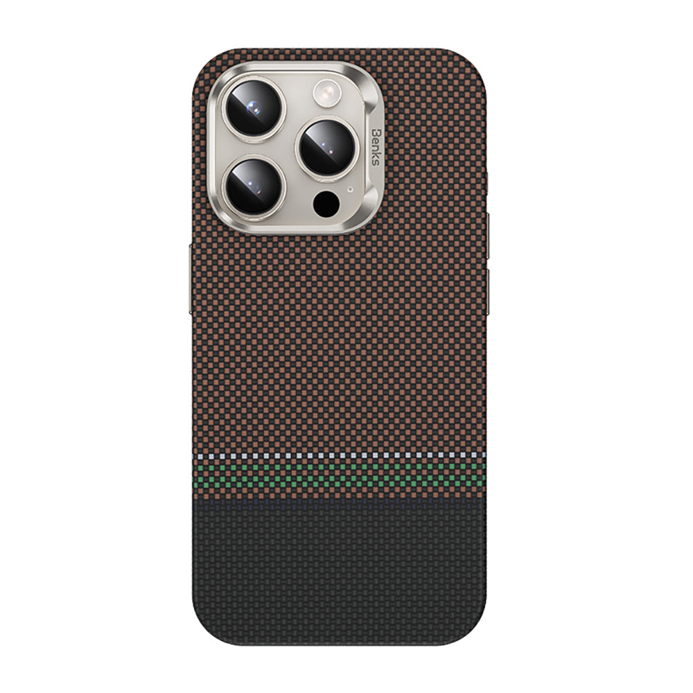iPhone 15 Pro Max Kılıf M-safe Şarj Özellikli Karbon Fiber Tasarımlı Benks Prestige ArmorPro Kevlar Kılıf