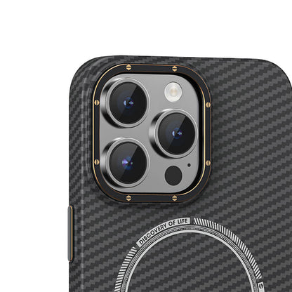 iPhone 15 Pro Max Kılıf Recci Machinist Serisi M-safe Şarj Özellikli Magnetik Karbon Kılıf
