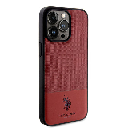 iPhone 15 Pro Max Kılıf U.S. Polo Assn. Orijinal Lisanslı Suni Deri Arka Yüzey Baskı Logolu Örgü Desenli Kılıf
