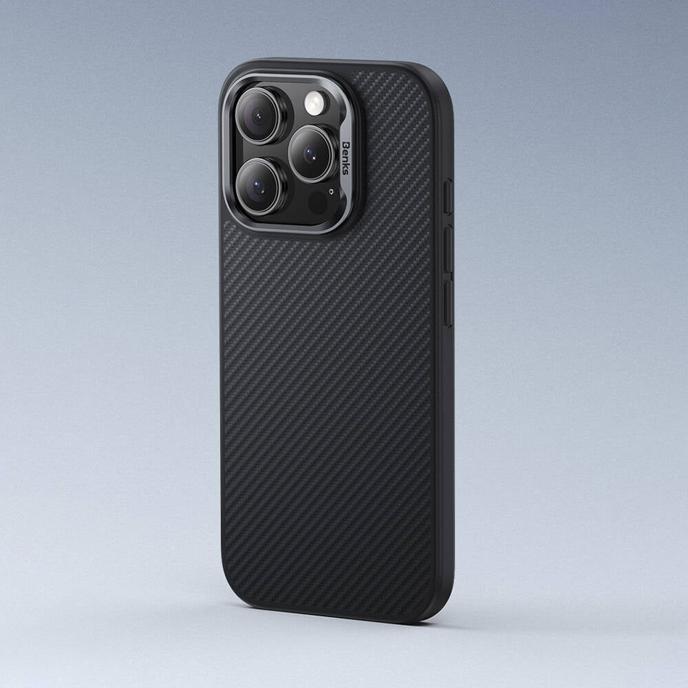 iPhone 16 Kılıf Karbon Fiber M-safe Şarj Özellikli Benks Hybrid ArmorPro 600D Kevlar Kılıf