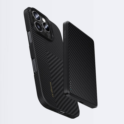 iPhone 16 Kılıf M-safe Şarj Özellikli Karbon Fiber Benks Montage ArmorAir Kevlar Kılıf