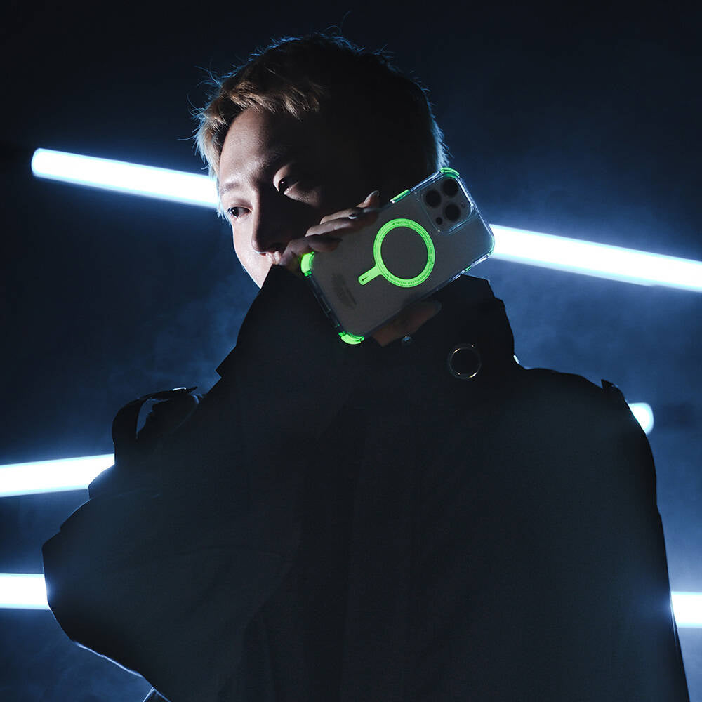 iPhone 16 Plus Kılıf M-safe Şarj Özellikli Şeffaf Airbag Tasarımlı Skinarma Saido Nightglow Kılıf