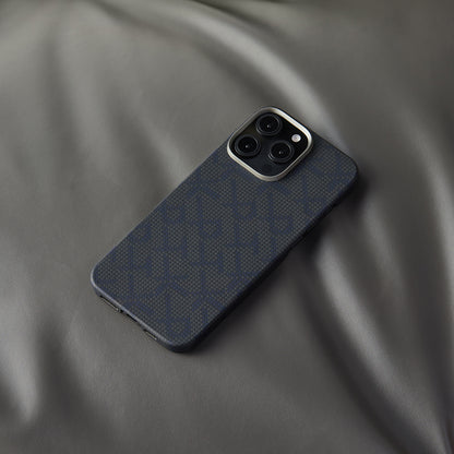 iPhone 16 Pro Kılıf M-safe Şarj Özellikli Aramid Fiber Pitaka Tactile Woven Monogram Serisi Kılıf