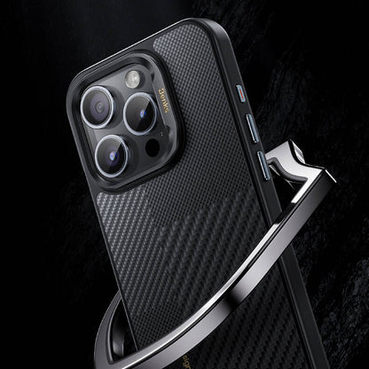 iPhone 16 Pro Kılıf M-safe Şarj Özellikli Karbon Fiber Benks Montage Hybrid ArmorPro Kevlar Kılıf