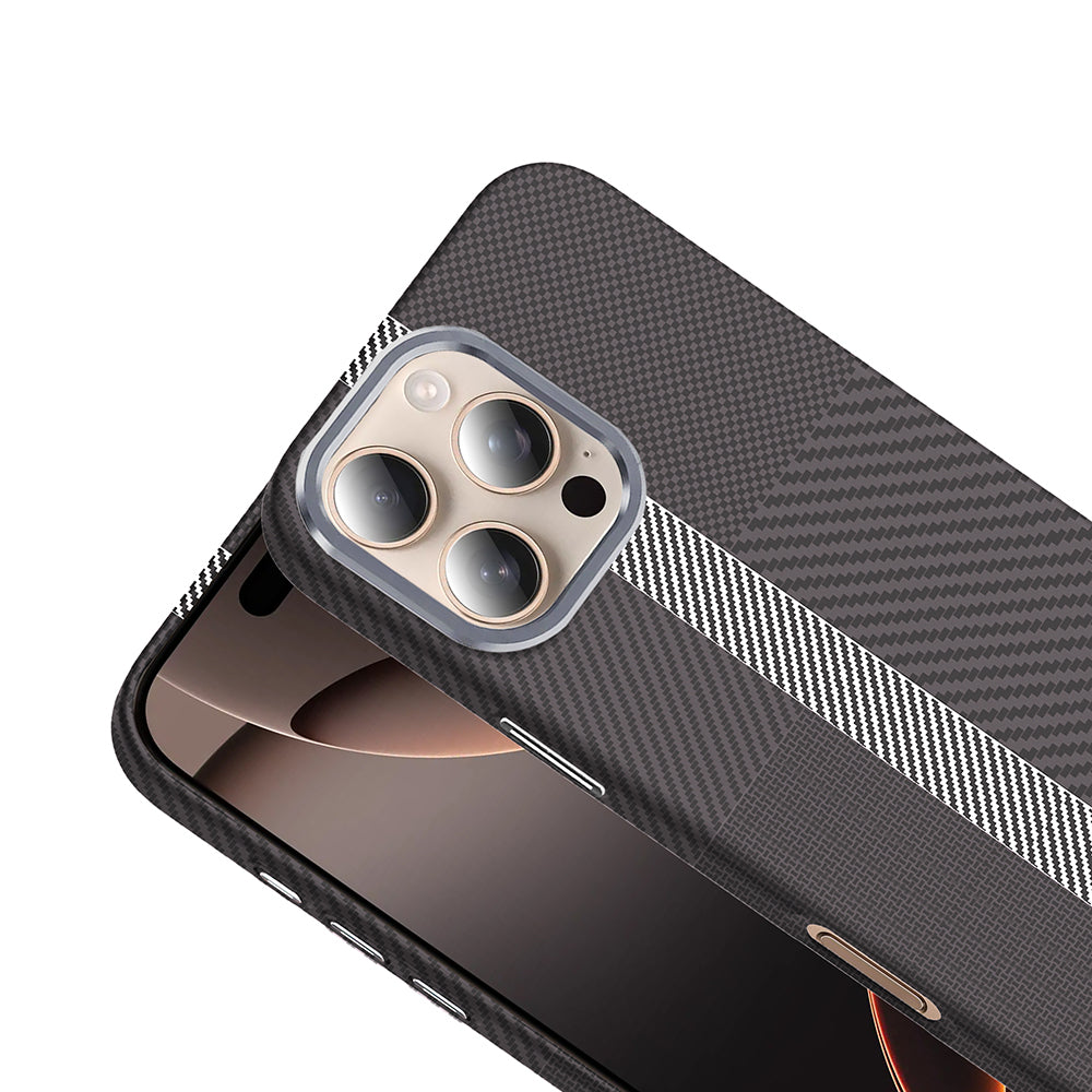 iPhone 16 Pro Kılıf M-safe Şarj Özellikli Karbon Fiber Görünümlü Zore Gros Kılıf