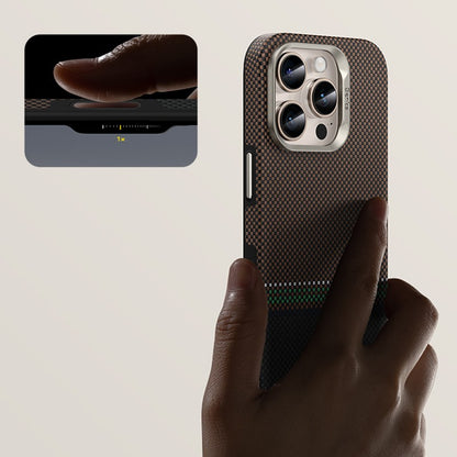 iPhone 16 Pro Kılıf M-safe Şarj Özellikli Karbon Fiber Tasarımlı Benks Prestige ArmorPro Kevlar Kılıf