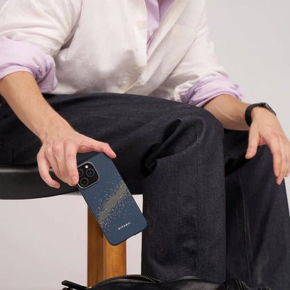 iPhone 16 Pro Kılıf M-safe Şarj Özellikli Lumintex Teknolojili Fosforlu Özellikli Aramid Fiber Pitaka Tactile Woven Starpeak Serisi Milky Way Galaxy Kılıf