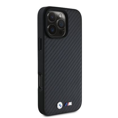 iPhone 16 Pro Max Kılıf BMW Orijinal Lisanslı Karbon Fiber Tasarımlı ve Metal Logolu PU Deri Kılıf